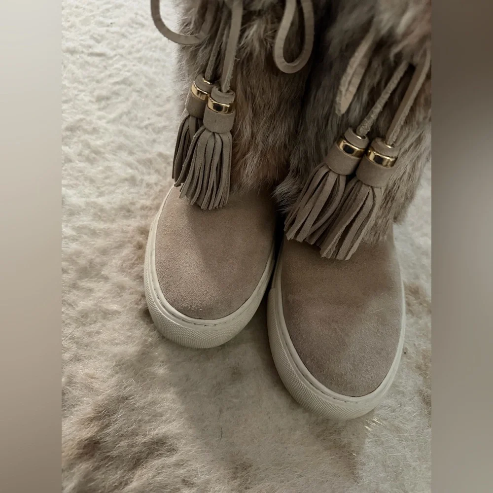 TORY BURCH DARK KNOT BEIGE ANGELICA BOOT RABBIT FUR SPLIT SUEDE $450 6 winter